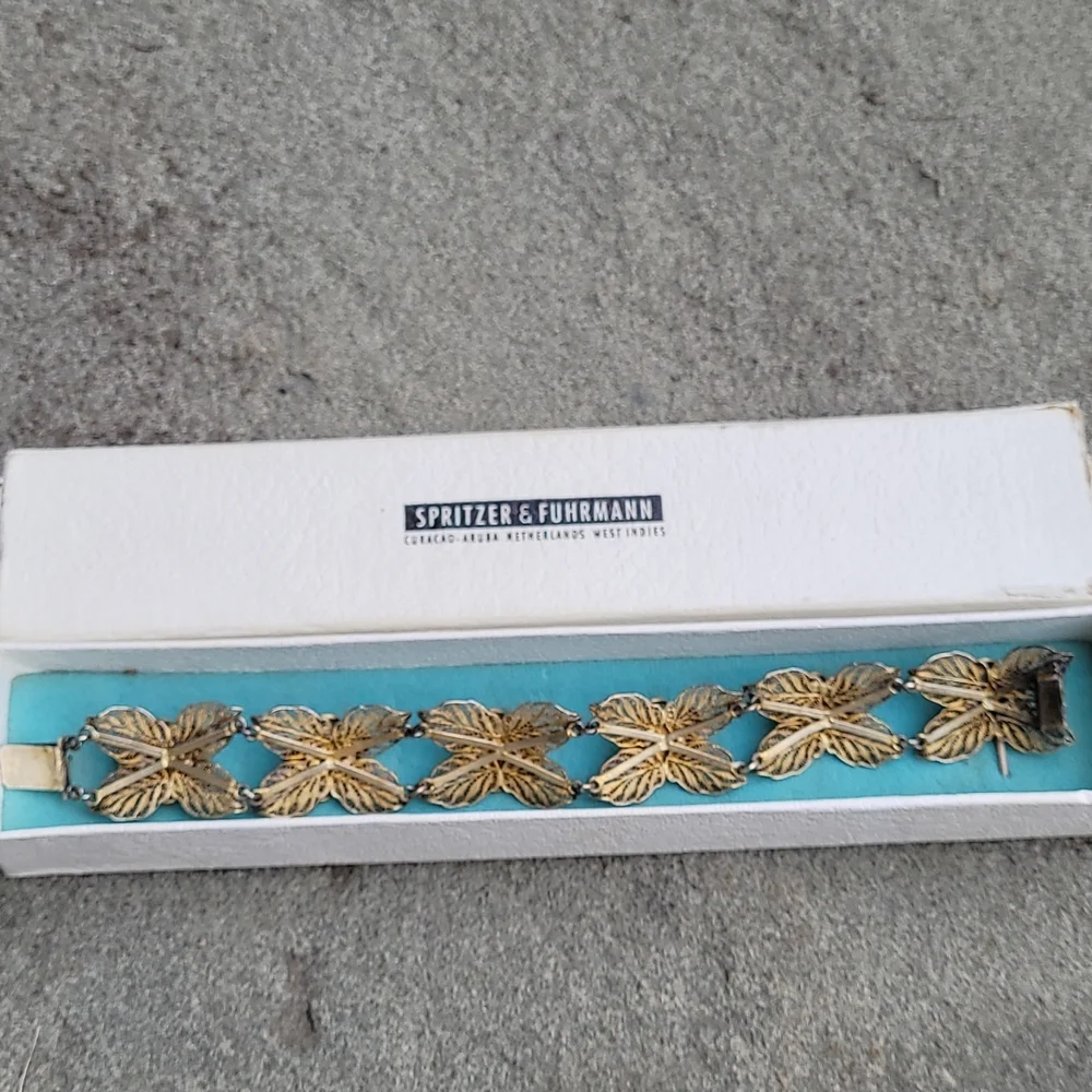 MCM Filigree linked floral rosette bracelet Spritzer & Fuhrmann - Picture 8 of 16